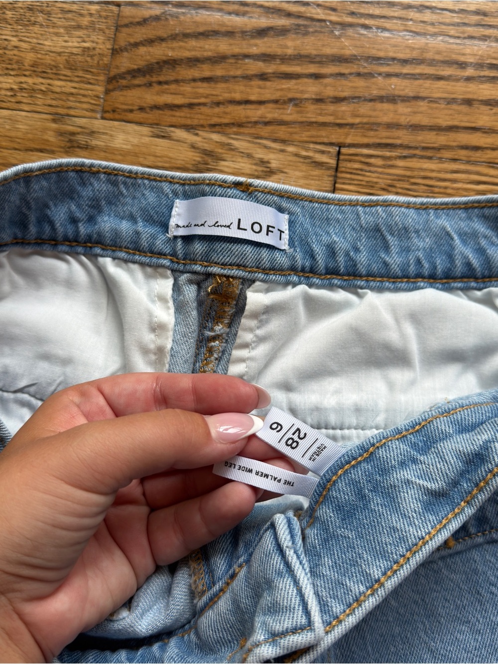 LOFT Jeans - Picture 3 of 4